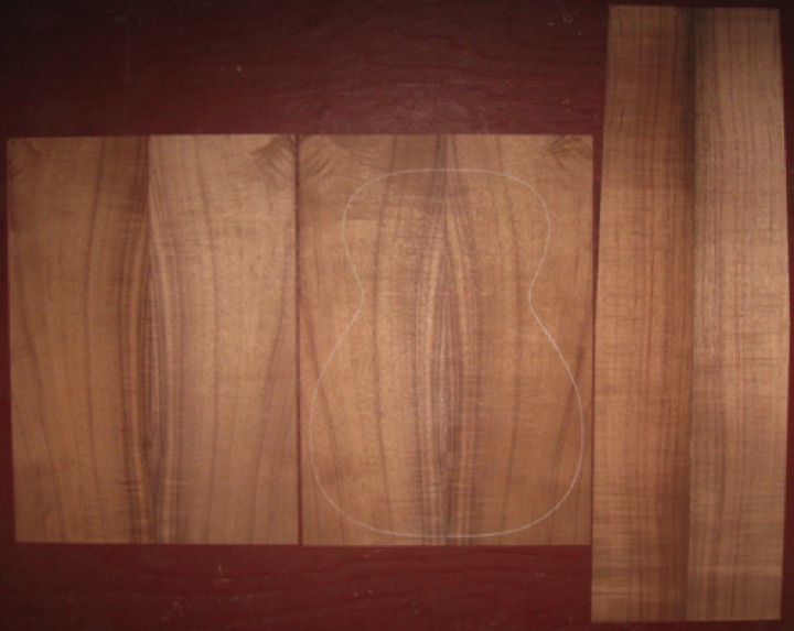 6-pc Koa 0/Parlor AAA  $350
(4) top-back plates 7-1/4" x 20-1/2" 
(2) side plates 5" x 31" (tapers to 4-1/2")
Air dried since 2017, 13-1/2" size 0 pattern shown, straight & vertical grain and moderate density for excellent soundboard.
set #200-2025