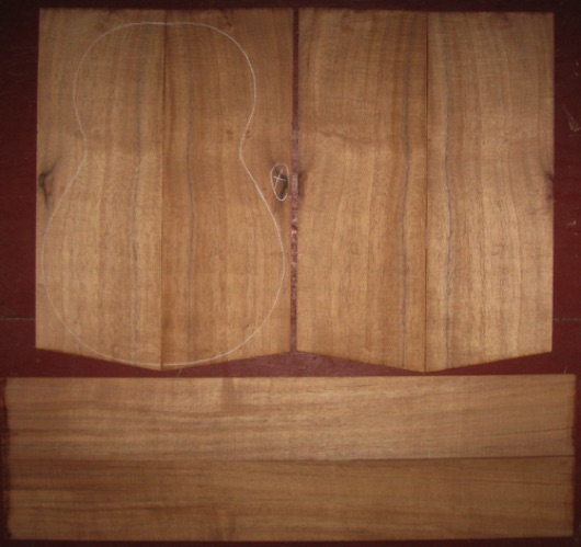 Koa Baritone/Tenor Ukulele AA $95
(4) top-back plates 5-3/8" x 15-1/4" at joint
(2) side plates 3-1/2" x 24-1/2"
Air dried since 2006, straight and vertical grain, medium curl-flame.
set #129-1734 Koa Baritone/Tenor Ukulele AA $95
(4) top-back plates 5-3/8" x 15-1/4" at joint
(2) side plates 3-1/2" x 24-1/2"
Air dried since 2006, straight and vertical grain, medium curl-flame.
set #129-1734