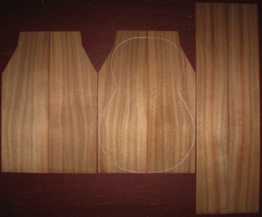 Koa Baritone/Tenor Ukulele AA $100
(4) top-back plates 5-3/16" x 15-1/4"
(2) side plates 3-7/16" x 23"
Air dried since 2016, shown with baritone pattern, straight and vertical grain, bright colors.
set #179-2099 Koa Baritone/Tenor Ukulele AA $100
(4) top-back plates 5-3/16" x 15-1/4"
(2) side plates 3-7/16" x 23"
Air dried since 2016, shown with baritone pattern, straight and vertical grain, bright colors.
set #179-2099