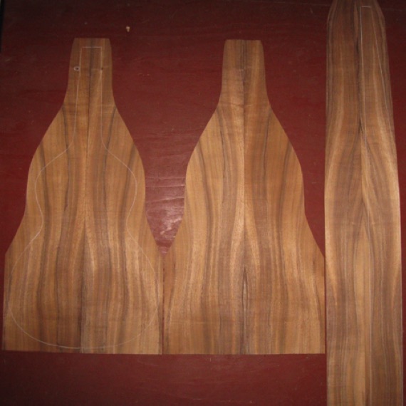 Koa Weissenborn AA $325
(4) top-back plates 8-5/16" x 33-1/2"
(2) side plates 4" x 45" (tapers)
Air dried since 2019, rich color and stripes, vertical grain, medium flame.
set #206-2290 Koa Weissenborn AA $325
(4) top-back plates 8-5/16" x 33-1/2"
(2) side plates 4" x 45" (tapers)
Air dried since 2019, rich color and stripes, vertical grain, medium flame.
set #206-2290