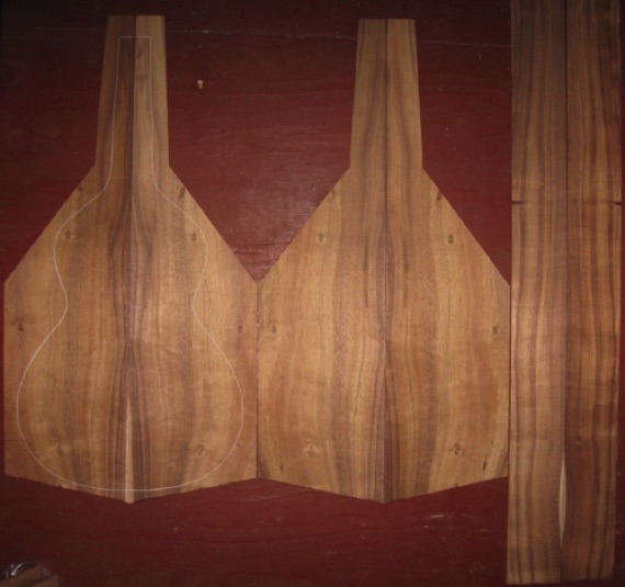 Koa Weissenborn AA $275
(4) top-back plates 8-7/8" x 35-1/2"
(2) side plates 4" x 44"
Air dried since 2013, bold bands of gorgeous red-orange-brown colors, medium figure.
set #162-2533 Koa Weissenborn AA $275
(4) top-back plates 8-7/8" x 35-1/2"
(2) side plates 4" x 44"
Air dried since 2013, bold bands of gorgeous red-orange-brown colors, medium figure.
set #162-2533