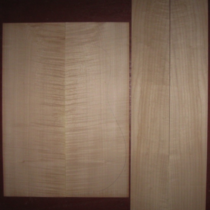 Curly Maple D/OM AA $55
(2) back plates 8-3/8" x 23"
(2) side plates 5" x 34"
Air dried since 2009, good curl on back, light curl sides, clean white color; straight grain.
set #146-1997 Curly Maple D/OM AA $55
(2) back plates 8-3/8" x 23"
(2) side plates 5" x 34"
Air dried since 2009, good curl on back, light curl sides, clean white color; straight grain.
set #146-1997
