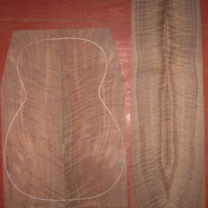Walnut 0/Parlor AAA $90
(2) back plates 7" x 20-1/2" (taper to 5-1/2")
(2) side plates 4-3/8" x 32" (taper to 3-7/8")
Air dried since 2002, 13-1/2" size "0" pattern shown, strong curl and rich color.
set #100-2232 Walnut 0/Parlor AAA $90
(2) back plates 7" x 20-1/2" (taper to 5-1/2")
(2) side plates 4-3/8" x 32" (taper to 3-7/8")
Air dried since 2002, 13-1/2" size "0" pattern shown, strong curl and rich color.
set #100-2232