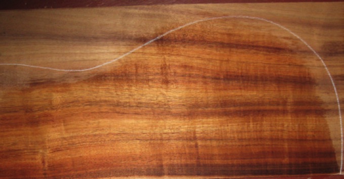 closeup, wetted
set #162-2529
A couple whorls on back plates. Small tight knot on sides 1" from edge, which can be featured or trimmed away. closeup, wetted
set #162-2529
A couple whorls on back plates. Small tight knot on sides 1" from edge, which can be featured or trimmed away.